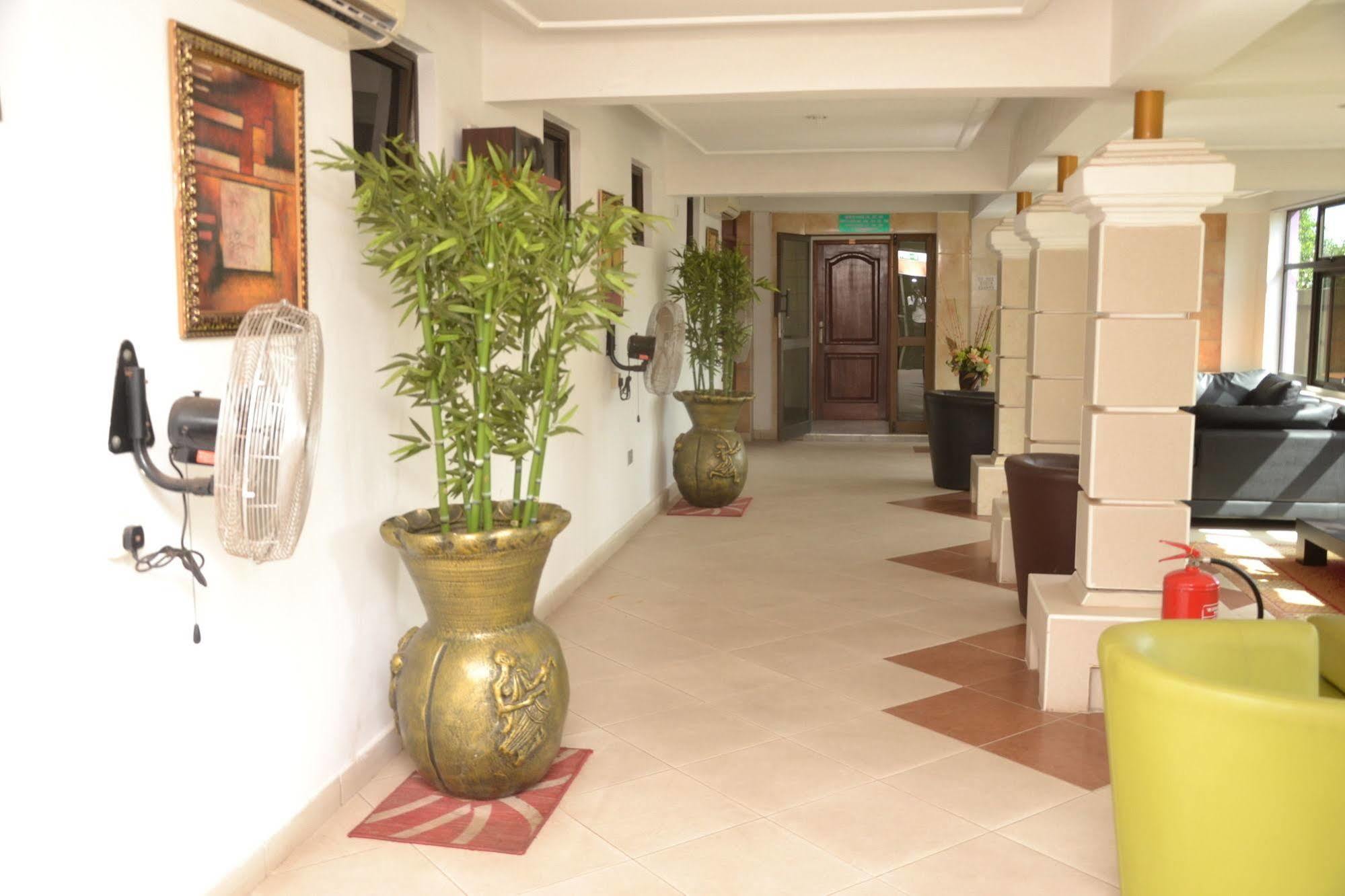 Kaysens Grande Hotel Tema Dış mekan fotoğraf